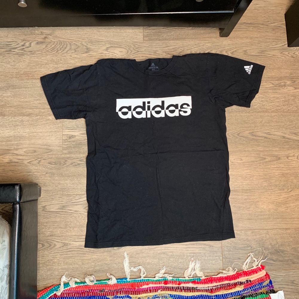 black adidas shirt